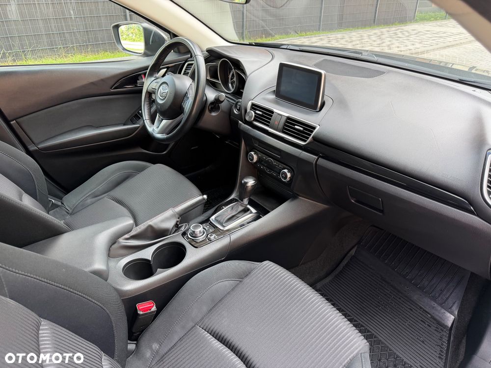 Mazda 3 - 11