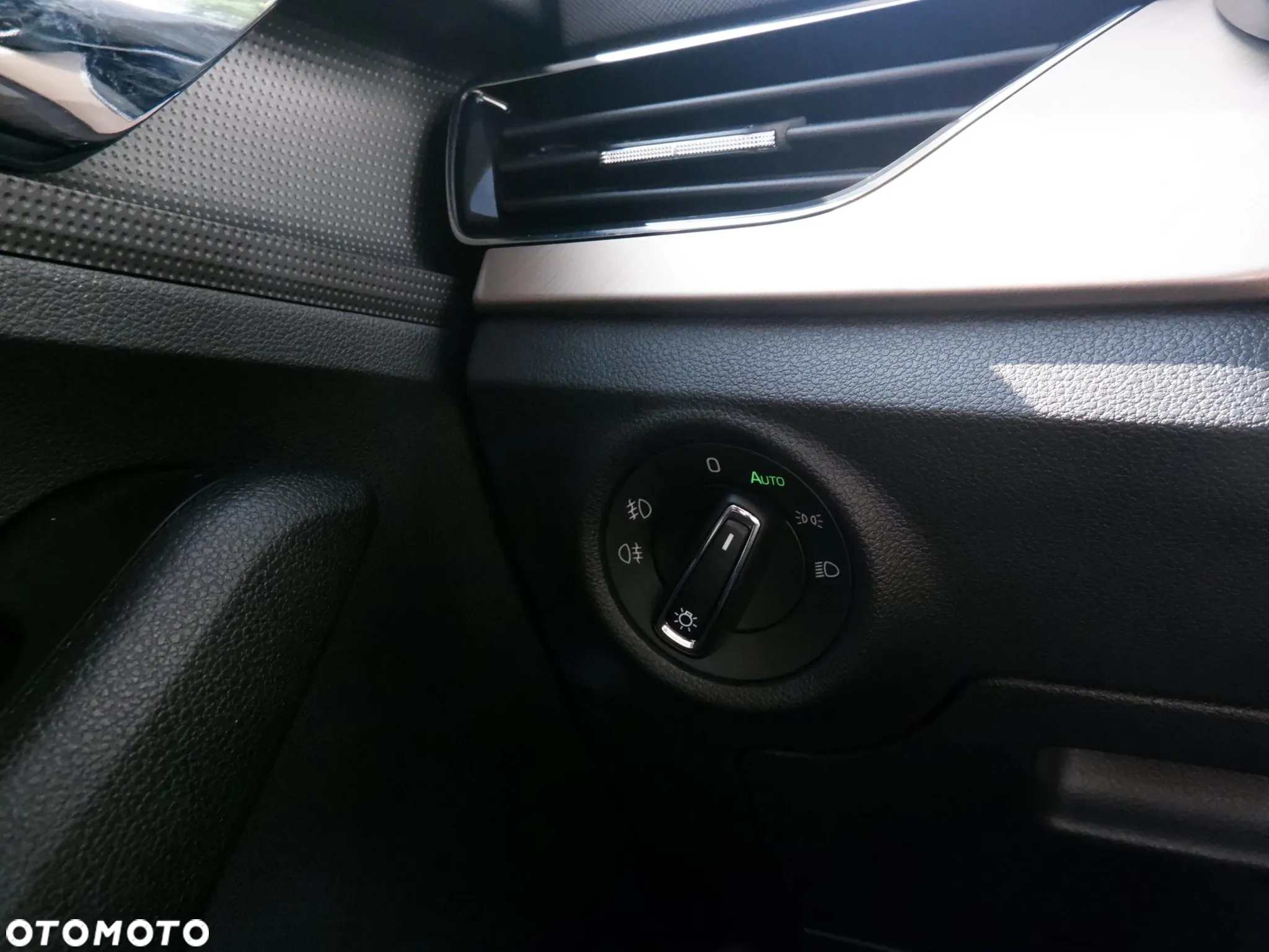 Skoda Kamiq 1.0 TSI Style - 24