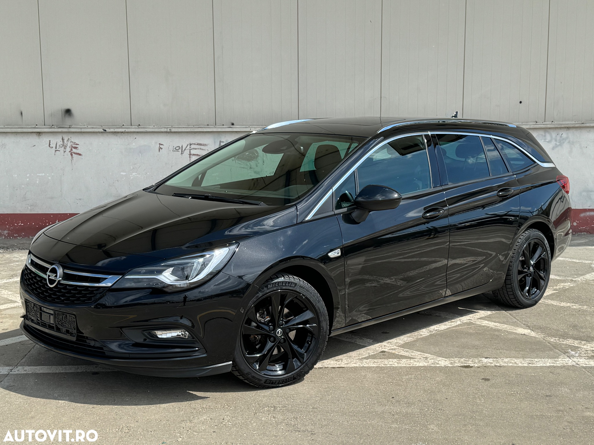 Opel Astra 1.0 Turbo ECOTEC Start/Stop Innovation - 3