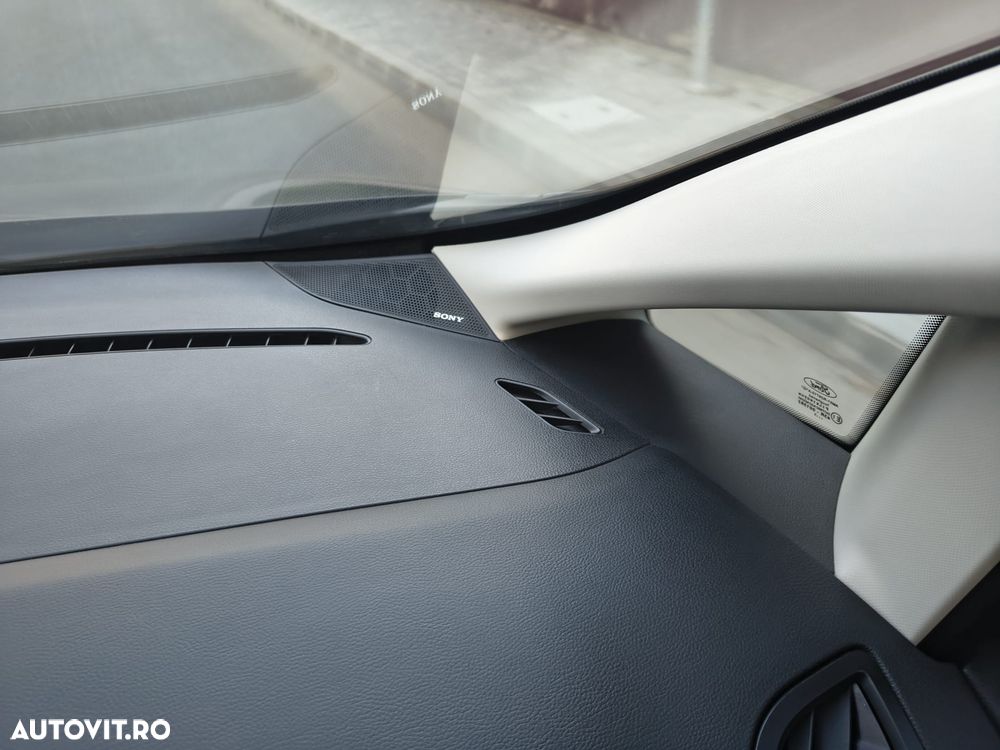 Ford Grand C-Max - 9