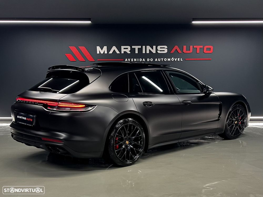 Porsche Panamera Sport Turismo - 3