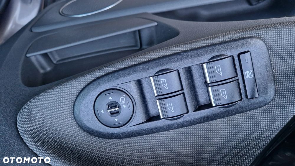 Ford Kuga 2.0 TDCi Titanium S - 25