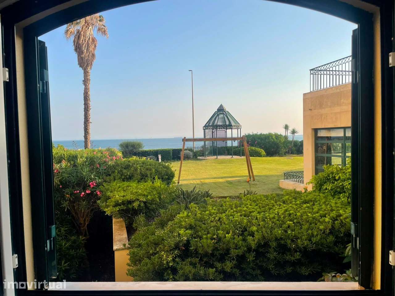 Elegante T1 com Vista Mar em Condomínio Privado, Jardins Piscina - Grande imagem: 5/25
