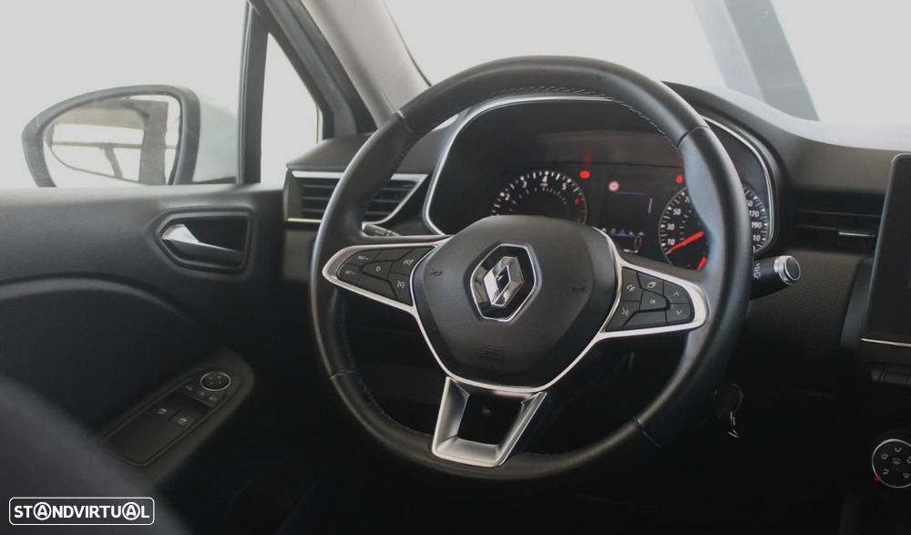 Renault Clio TCe 100 BUSINESS EDITION - 25