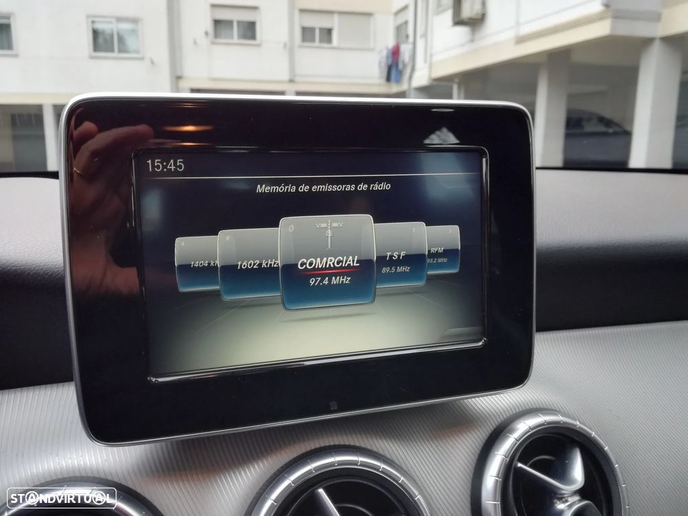 Mercedes-Benz CLA 180 CDI Urban - 21