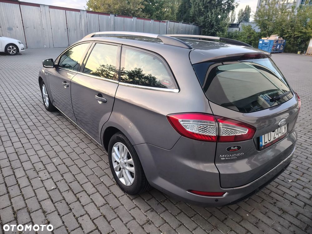 Ford Mondeo - 4