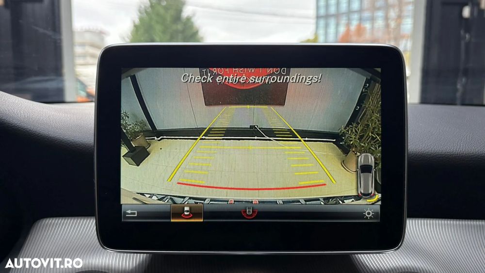 Mercedes-Benz GLA 200 d 4MATIC Aut. - 12