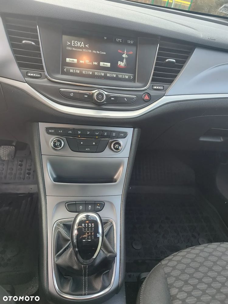 Opel Astra 1.6 CDTI Cosmo - 10