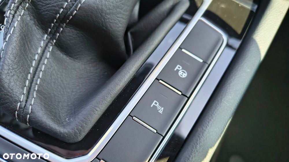 Volkswagen Arteon Shooting Brake 2.0 TDI R-Line DSG - 32