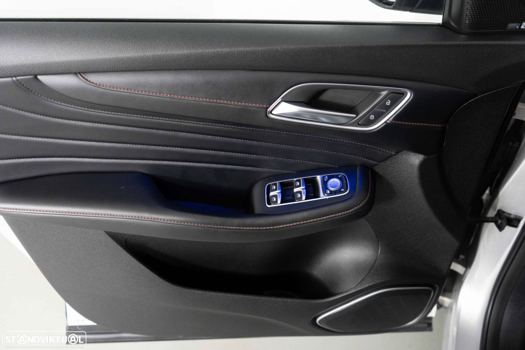 MG EHS 1.5 T-GDI Plug-in Hybrid Luxury - 21