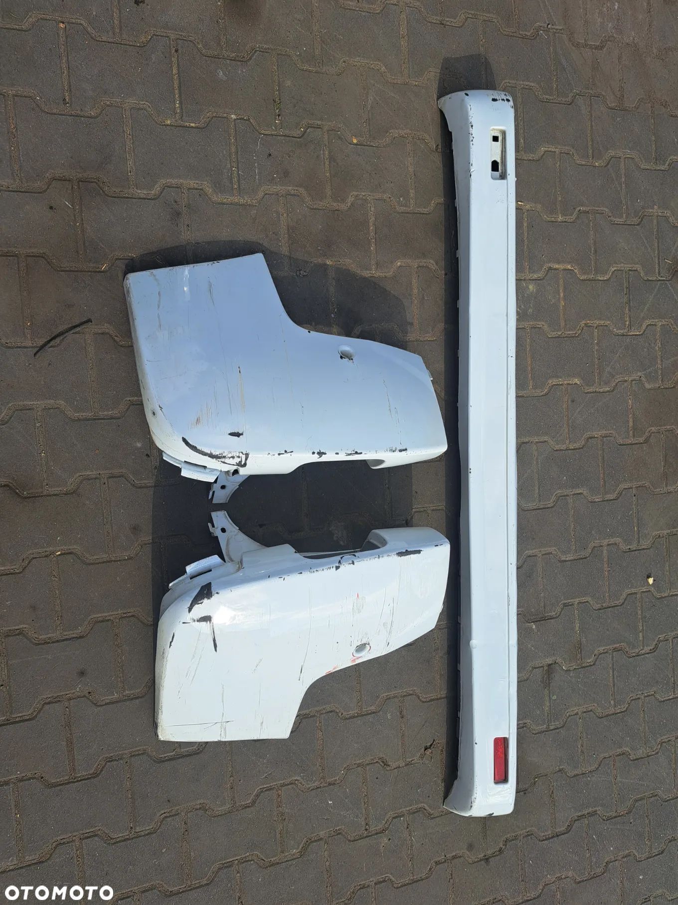 Renault Trafic II Vivaro zderzak tył tylny kompletny Primastar - 1
