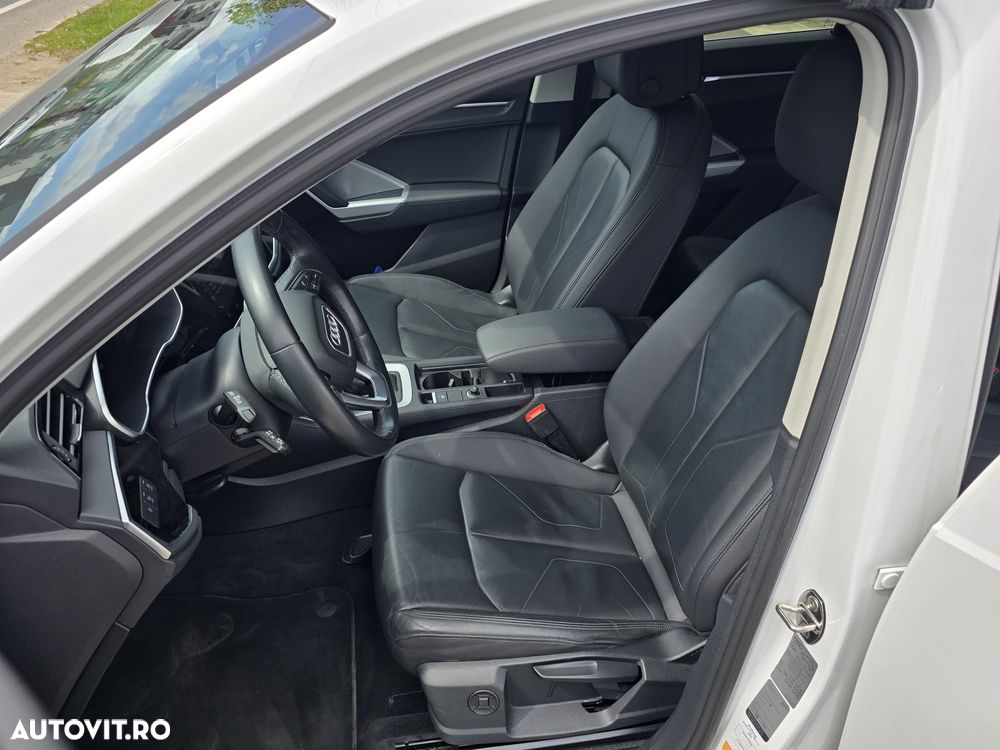 Audi Q3 45 TFSIe S tronic - 6