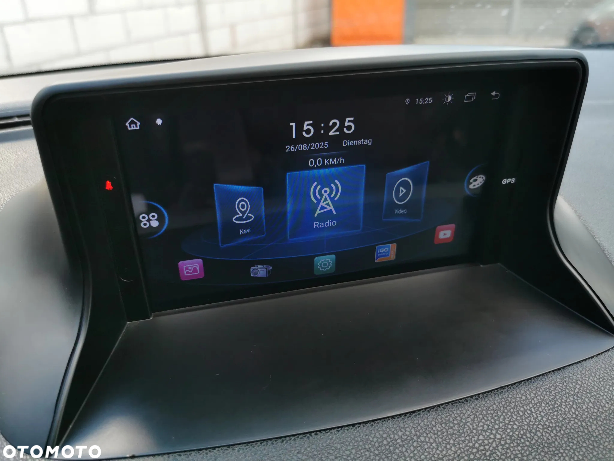 Renault Megane Grandtour TCe 180 GT - 16