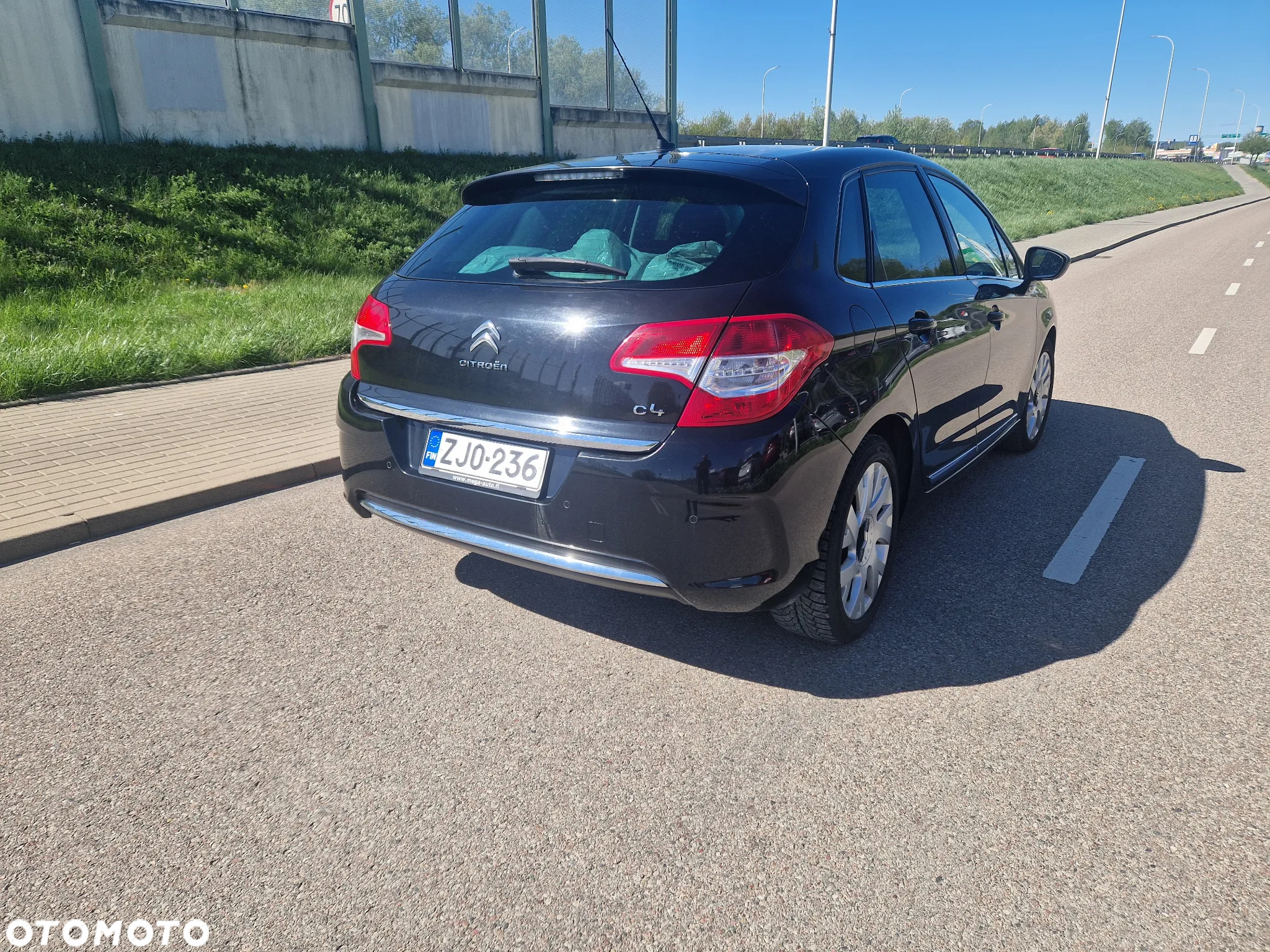 Citroën C4 1.6 VTi Equilibre - 5