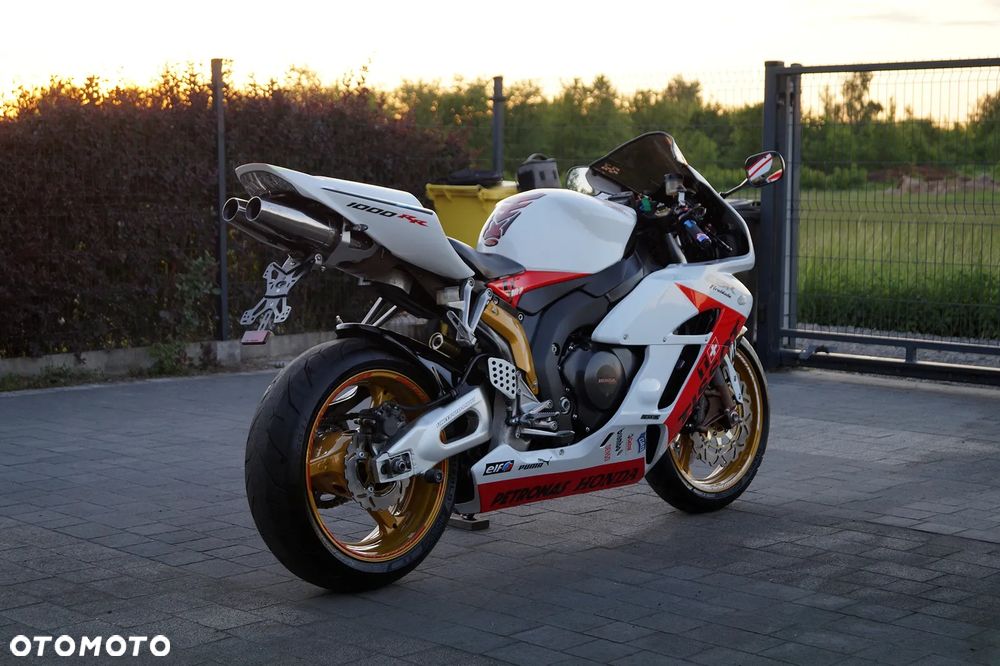 Honda CBR - 10