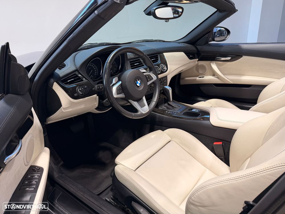 BMW Z4 23 i Auto - 8