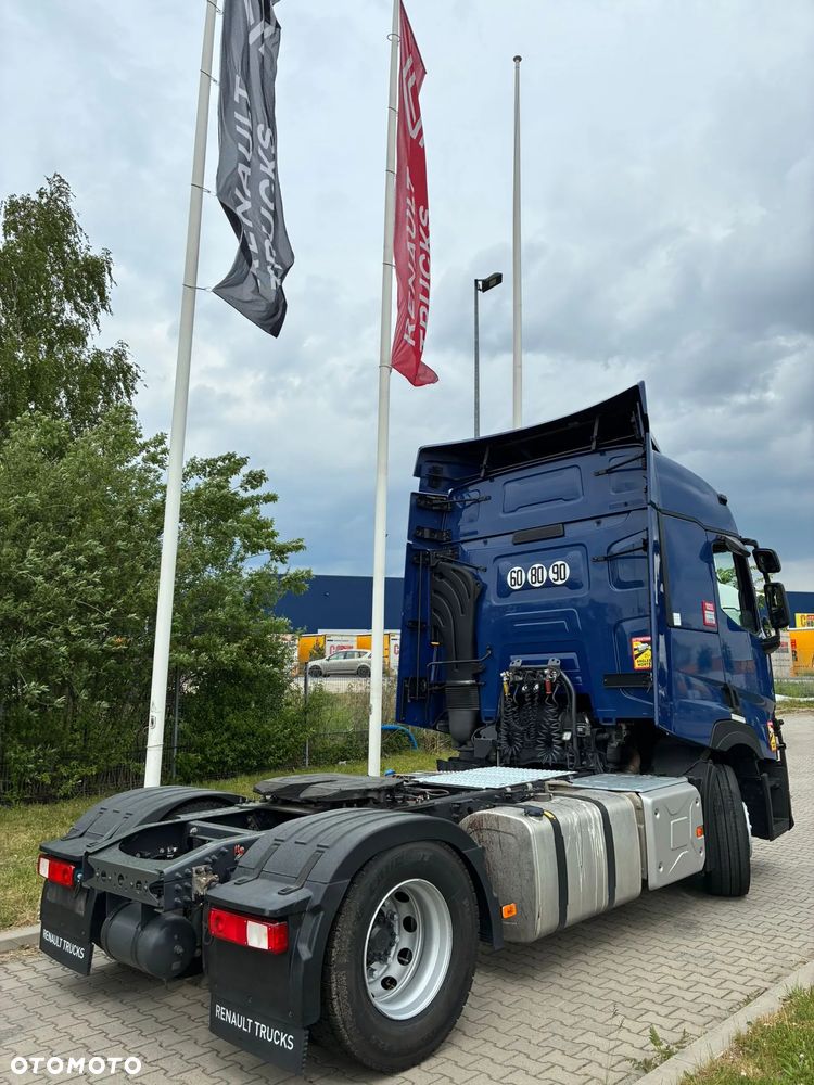 Renault T440 EVO Sleeper Cab - 5