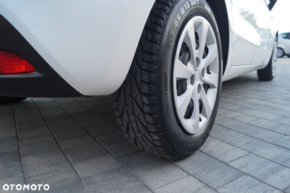 Kia Rio 1.2 Edition 7 - 38