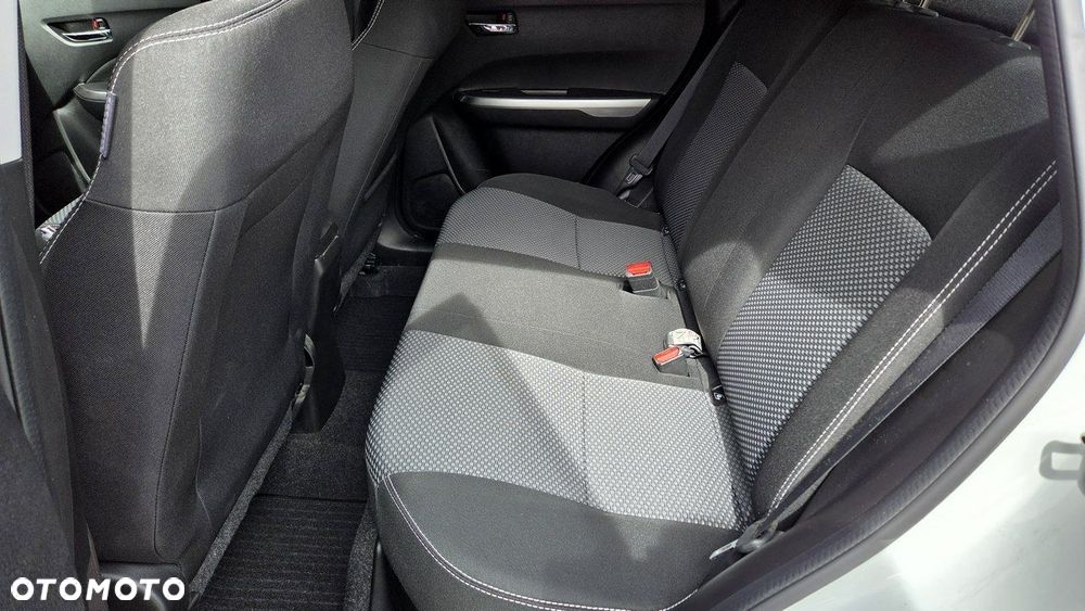 Suzuki Vitara 1.4 Boosterjet Premium 4WD - 36