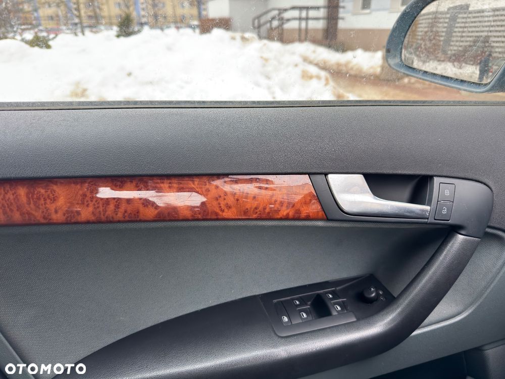 Audi A3 Sportback 2.0 TFSI Ambiente - 8