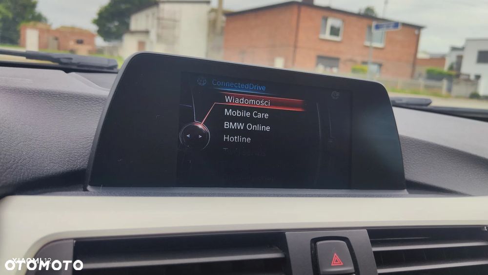 BMW Seria 3 320d Luxury Line - 17