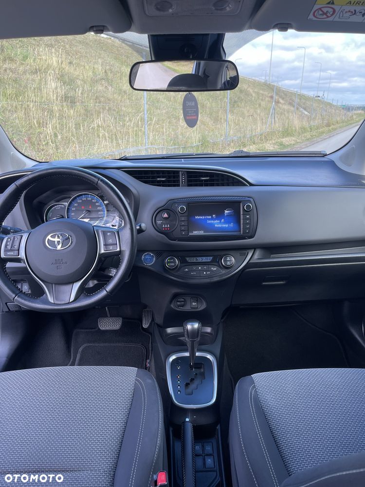 Toyota Yaris - 4