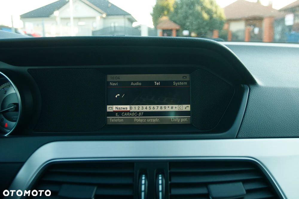 Mercedes-Benz Klasa C 200 (BlueEFFICIENCY) 7G-TRONIC Avantgarde - 31