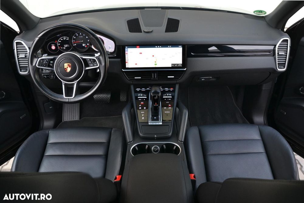 Porsche Cayenne Tiptronic S - 17