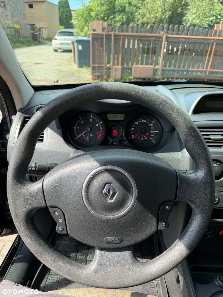 Renault Megane 1.5 dCi Pack Authentique - 5
