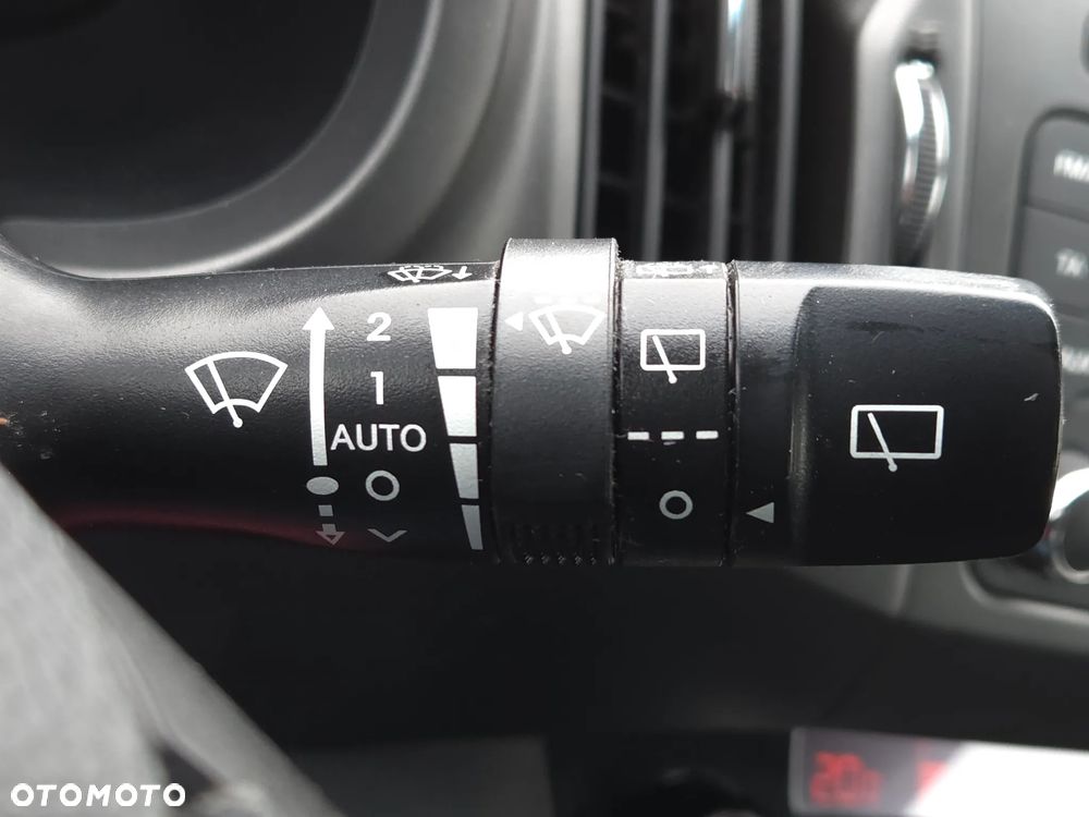 Kia Sportage 1.7 CRDI 2WD Spirit - 19