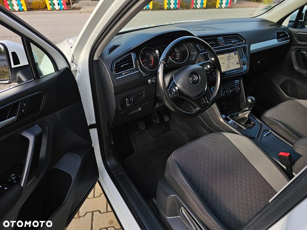 Volkswagen Tiguan 2.0 TDI BMT SCR Comfortline - 11