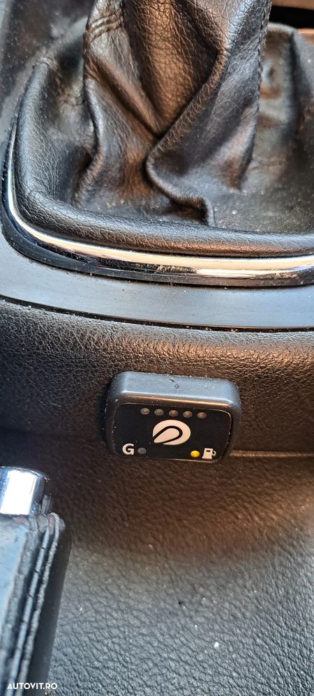 Volkswagen Bora 1.6 Highline - 24