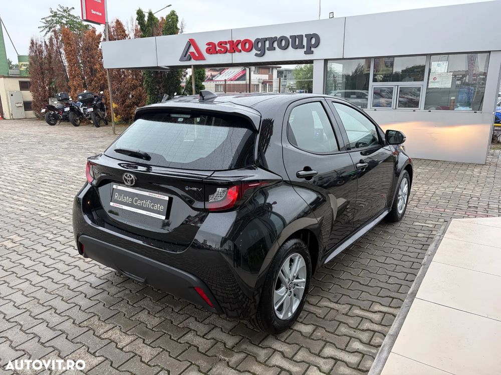 Toyota Yaris 1.5 VVT-i HSD Active - 7