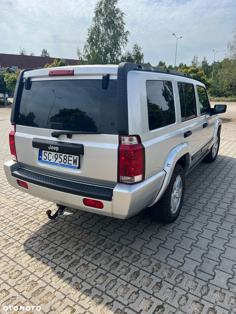 Jeep Commander 3.0 CRD DPF Automatik - 4
