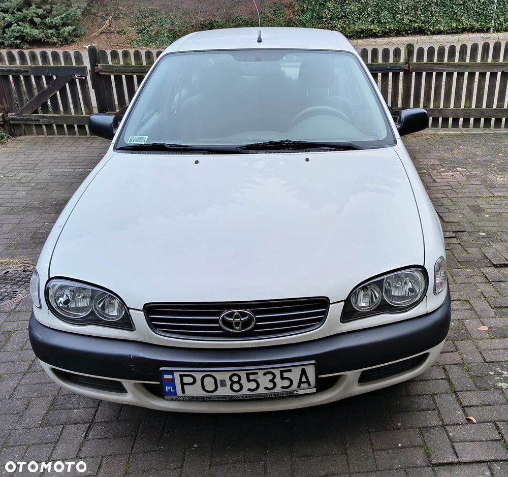 Toyota Corolla 1.4 Terra1 - 3