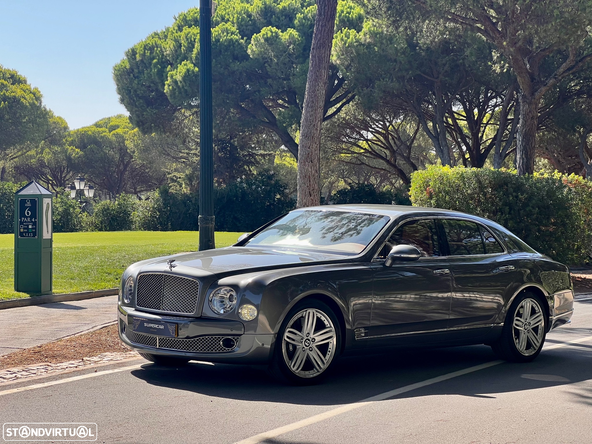 Bentley Mulsanne Standard - 51