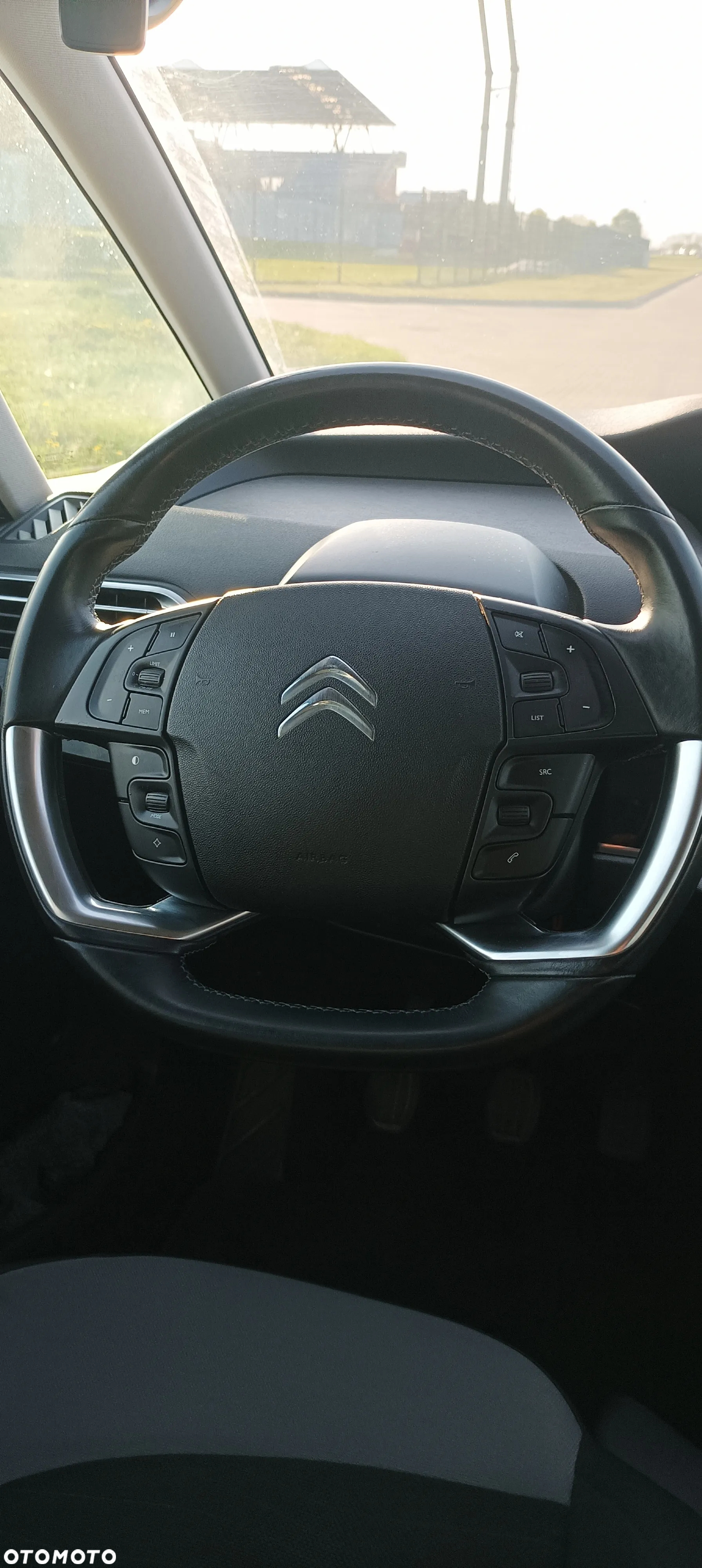 Citroën C4 Grand Picasso e-HDi 115 Intensive - 9