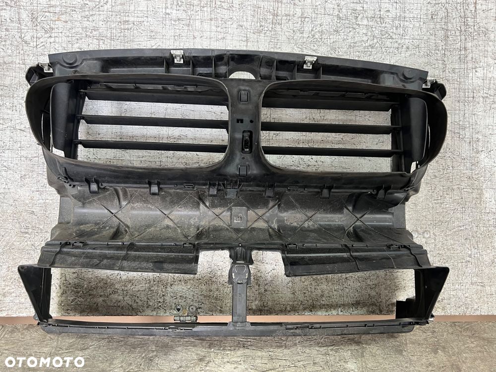 Aktywna żaluzja BMW F10 /F11 - 2
