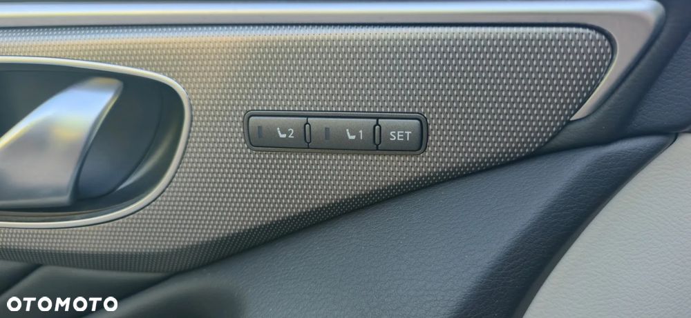 Infiniti Q50 2.0t Premium Sound Studio by Bose - 13