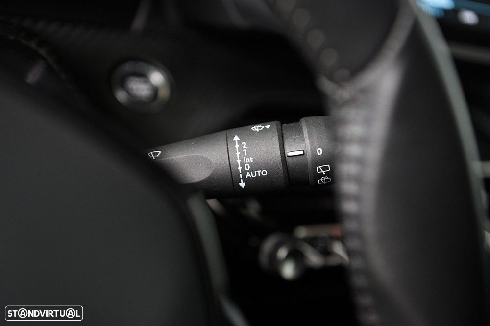 Peugeot e-2008 50 kWh Allure Pack - 35