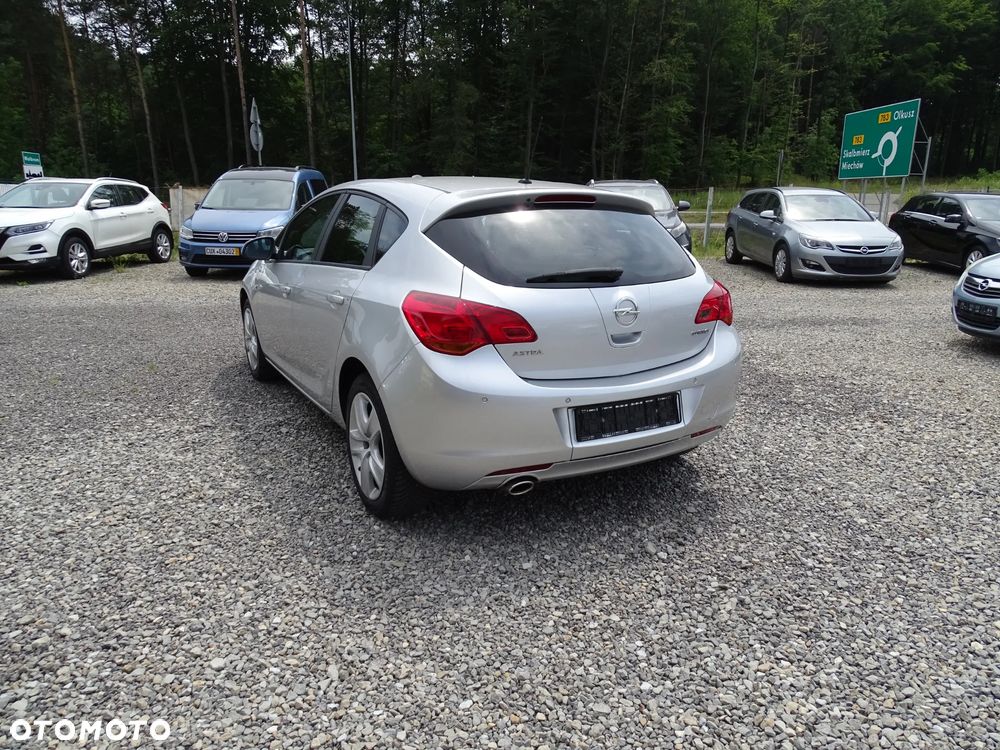 Opel Astra 1.4 Turbo Style - 6