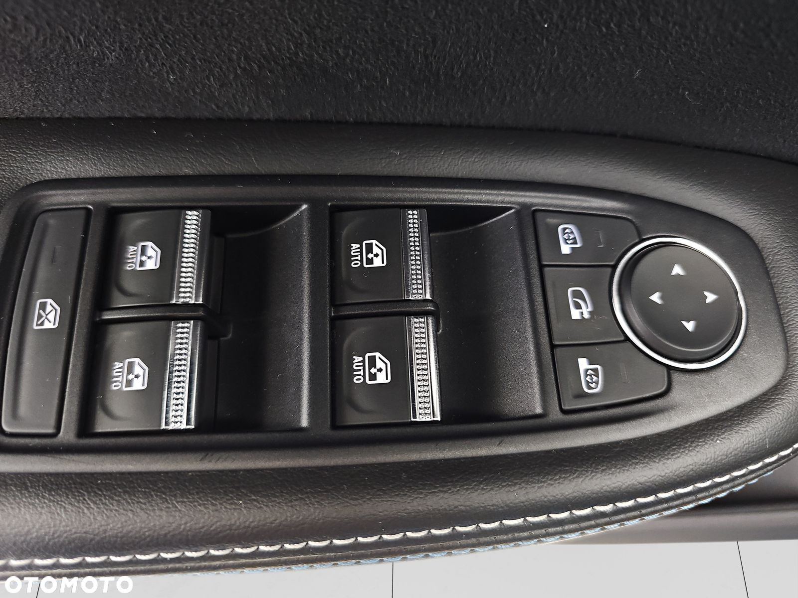 Renault Arkana 1.6 E-Tech Full Hybrid 145 Esprit Alpine MMT - 11