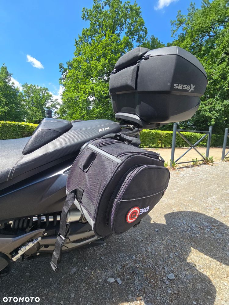 Kymco AK 550 - 19