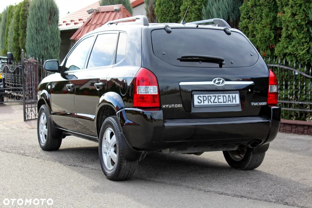 Hyundai Tucson 2.0 4WD GLS - 13