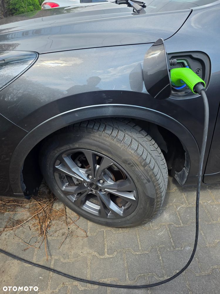 Ford Kuga - 17