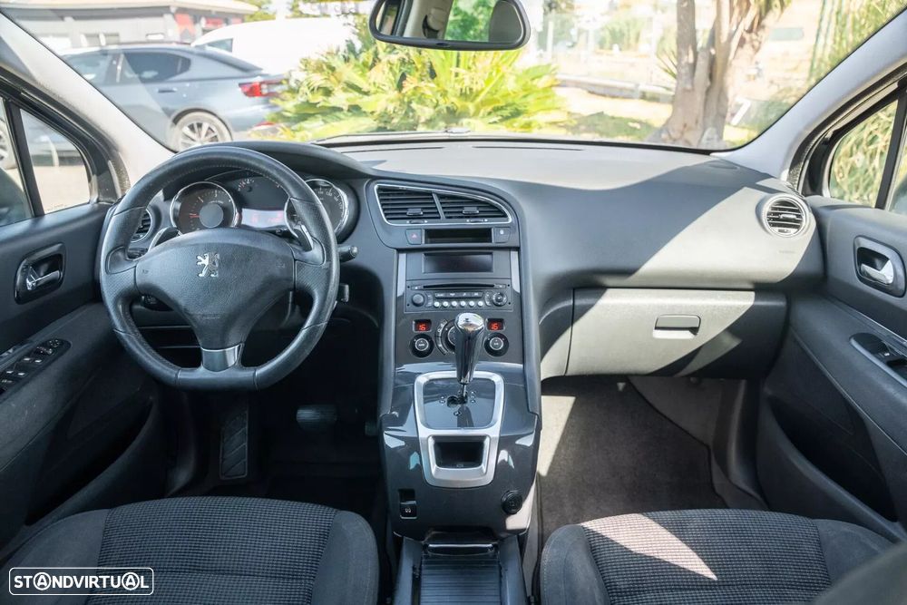 Peugeot 5008 1.6 E-HDi 7L SE Style 2-Tronic - 7