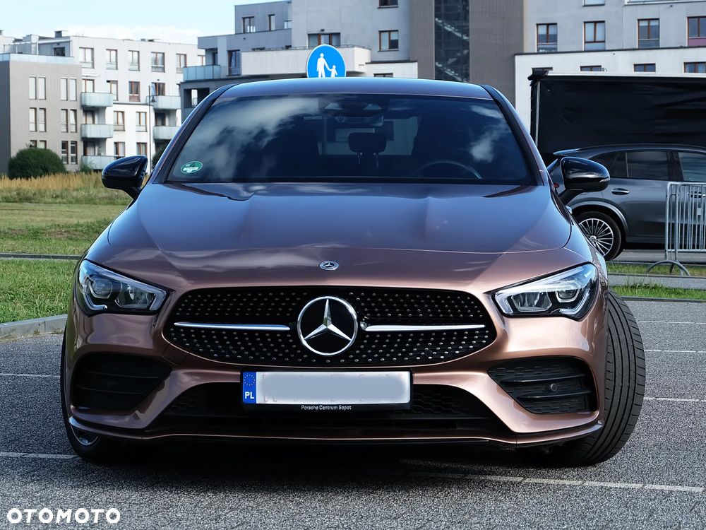 Mercedes-Benz CLA 180 7G-DCT AMG Line - 2