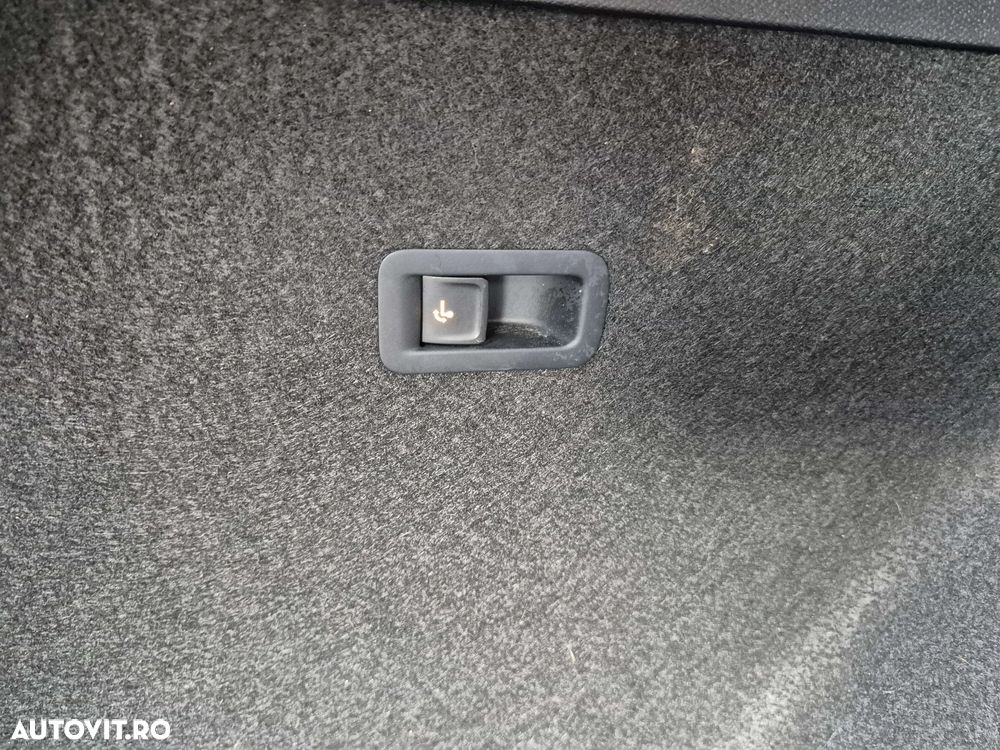 Cupra Formentor 1.4 e-HYBRID DSG - 31