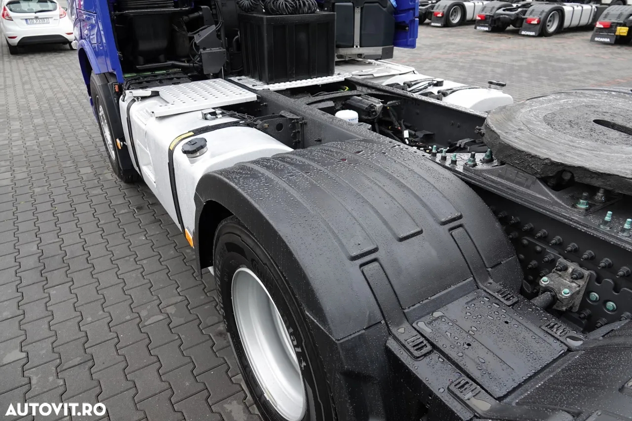 Volvo FH 500 /  6X2 / BOOGIE / I-SAVE / I- SHIFT / DUPĂ CONTRACTUL DE SERVICE - 12