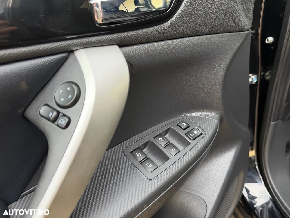 Mitsubishi Eclipse-Cross 4WD Select Black - 23